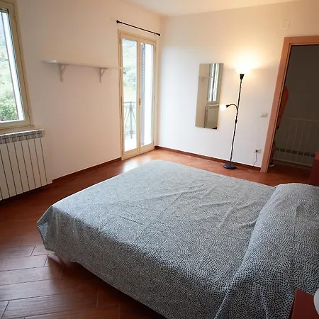 Daniela ヴィラ チェファル