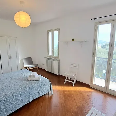 Daniela Villa Cefalù